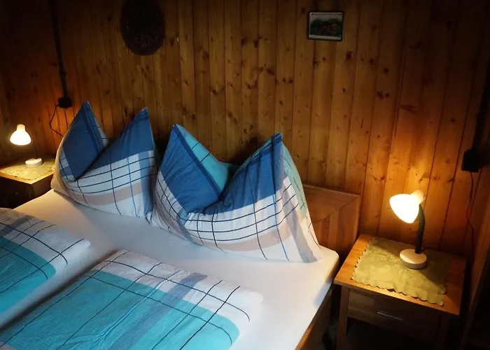 Platzerhuette Шале Unterkolbnitz